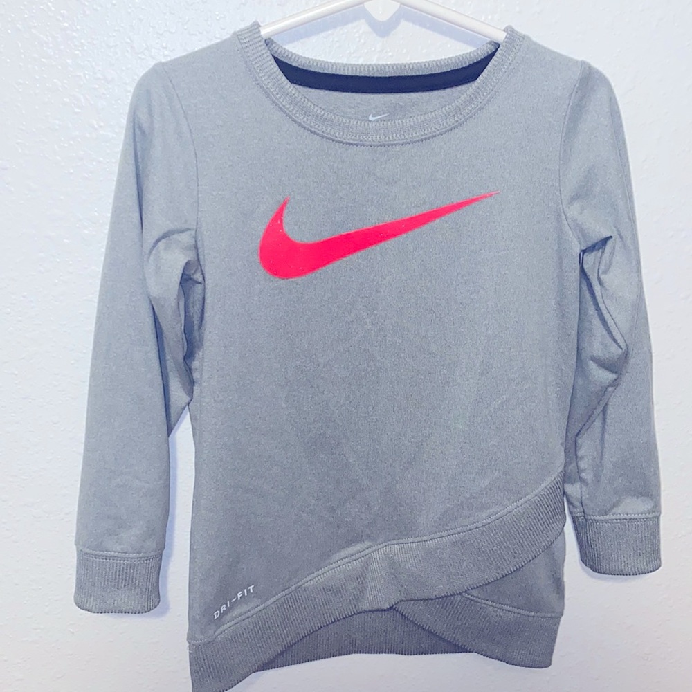 Grey Nike dri fit long sleeve shirt